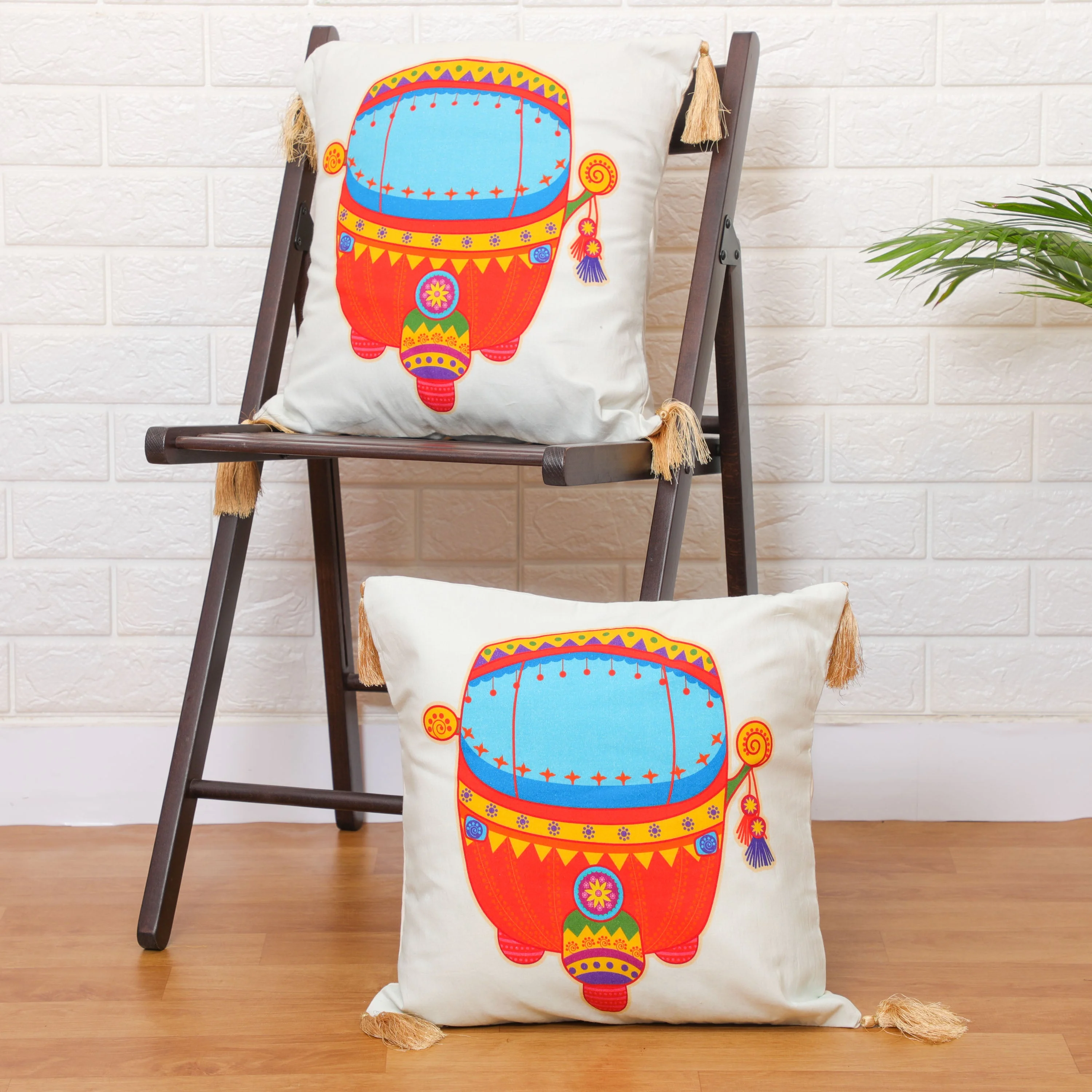 Desi Auto Cushion Cover