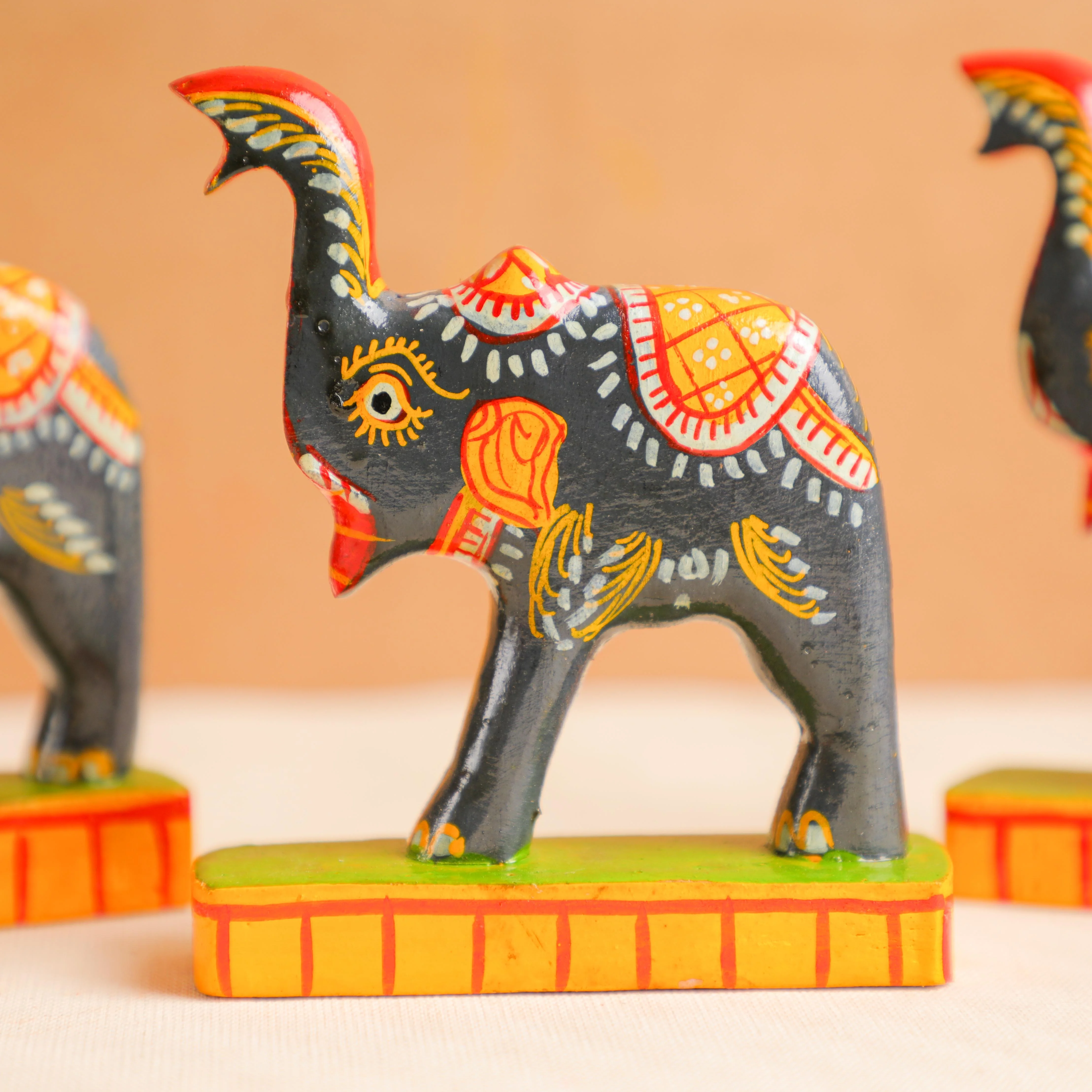 Wooden Elephant Showpiece