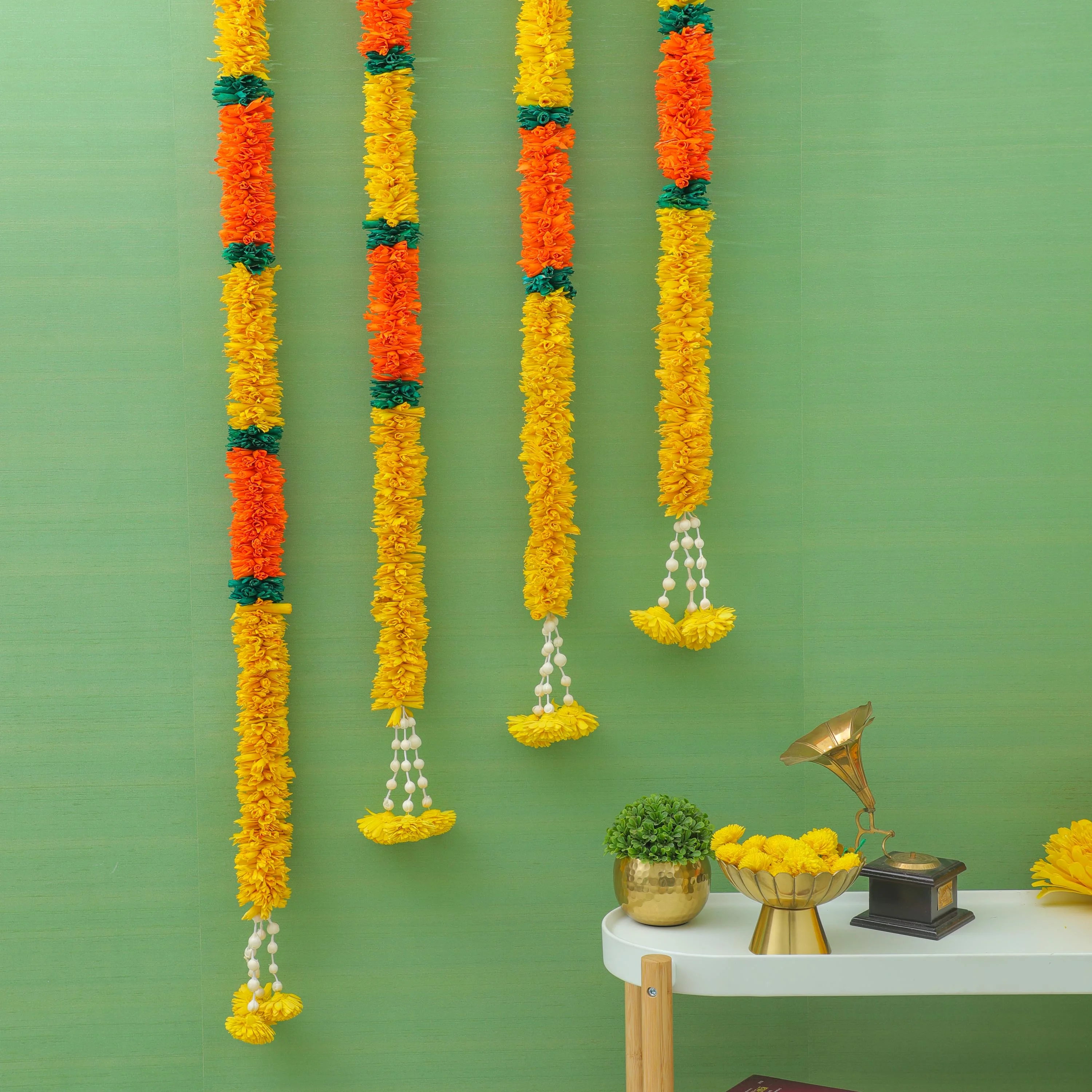 Yellow-Orange Garland