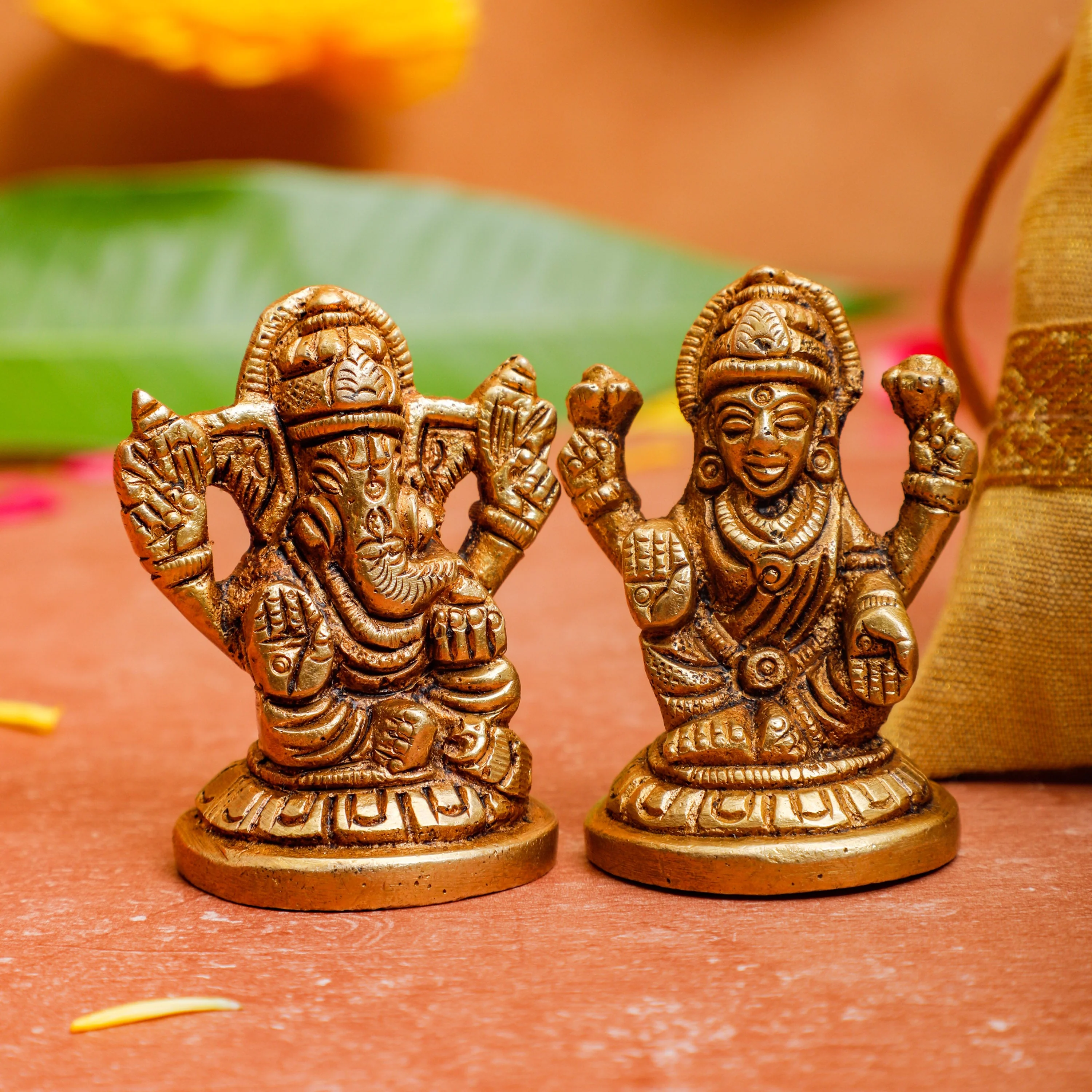 Pure Brass Ganesha + Potli Bag + Shubh Labh