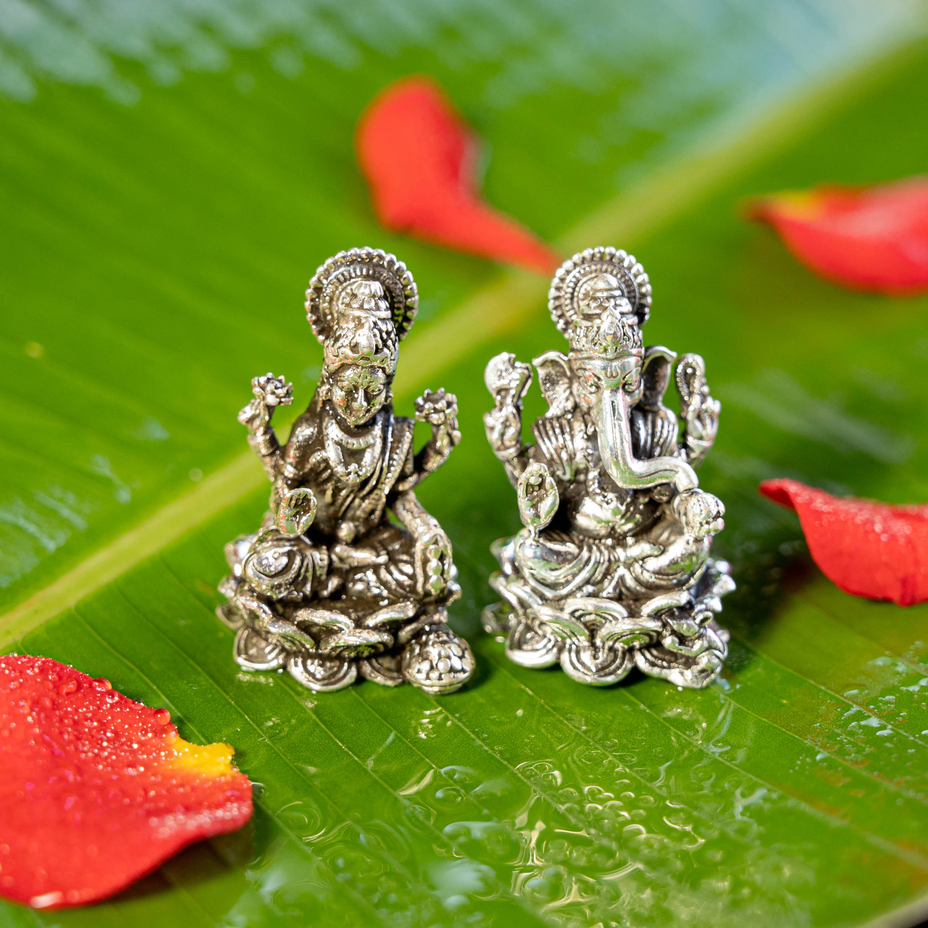 Silver Ganesh and Lakshmi Idol